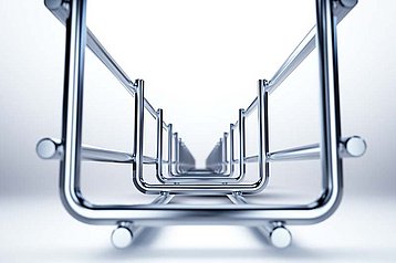 Frontal view of the open Wire-tray Trunking from PFLITSCH